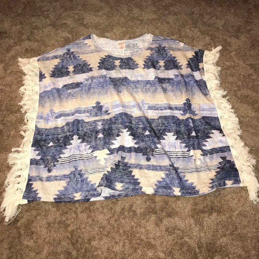 Arizona blue fringe top